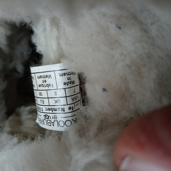 Ugg's Koolaburra Remley Short with Buckle Chestnut 1105792 women's sz 7. 42pm - Picture 8 of 11